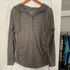 GAP fit maternity pull over zip up